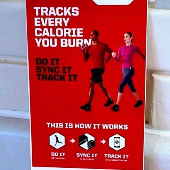 SYNC ACTIVE ALL DAY ACTIVITY TRACKER - Picture 3 of 5